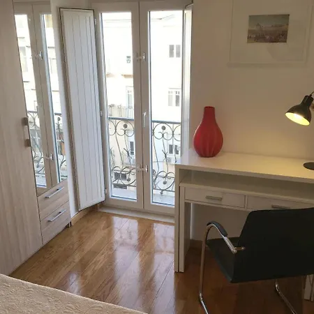 Duplex 4 Bedrooms Center Of 아파트 *