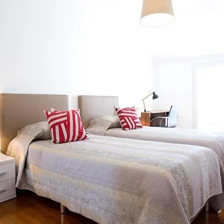 Duplex 4 Bedrooms Center Of Lisbona